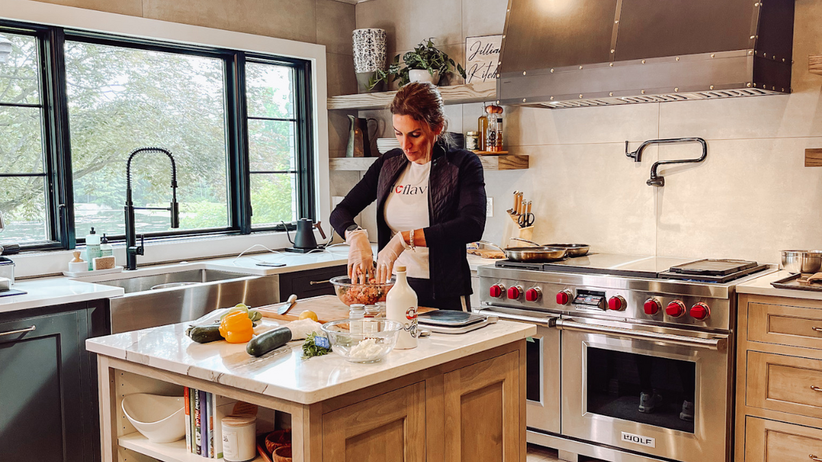 Why cooking at home is so important for a healthy lifestyle